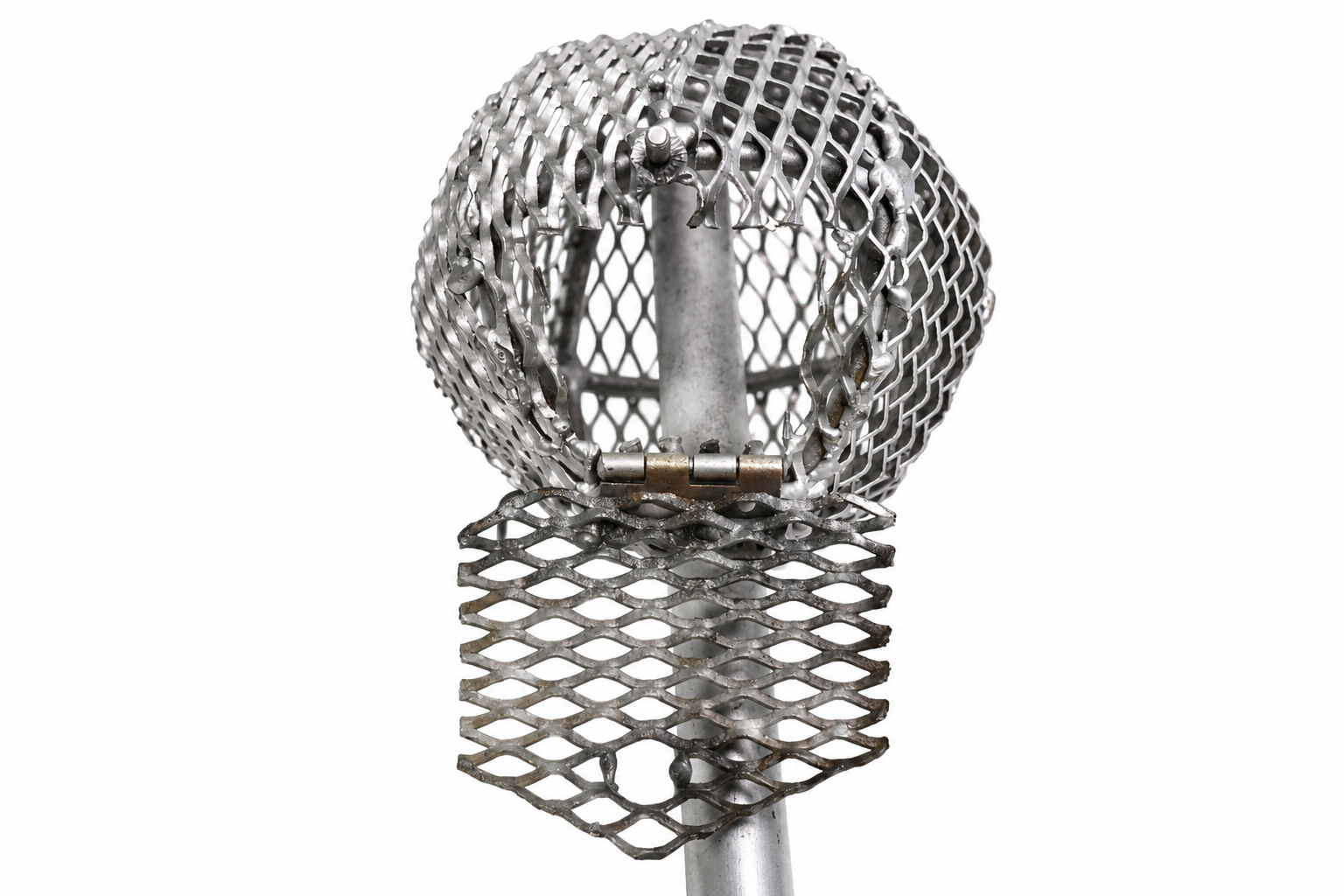 charcoal-ember-maces-open-cage